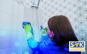 DIY Bathroom Cleaner: When Should You Hire a Professional? diy bathroom cleaner blog